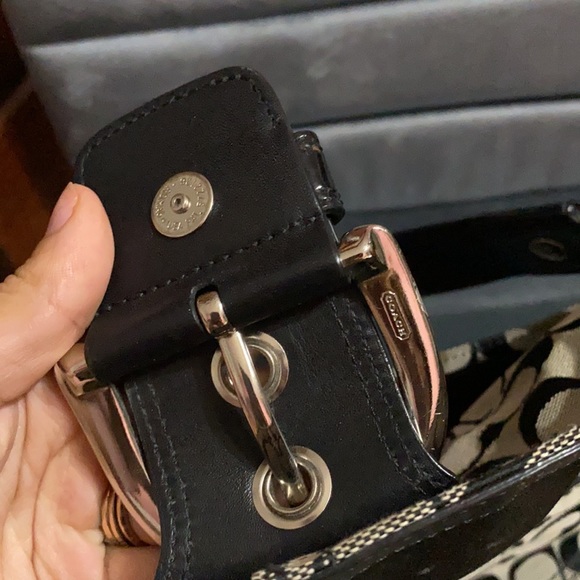 Coach purse - Picture 7 of 7